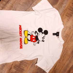 2 White H&M t-shirt